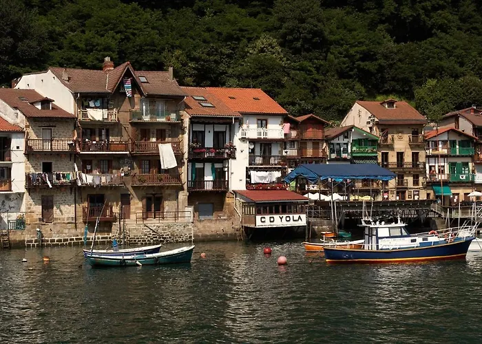 Aterian Gaztelu * 扎鲁亚斯